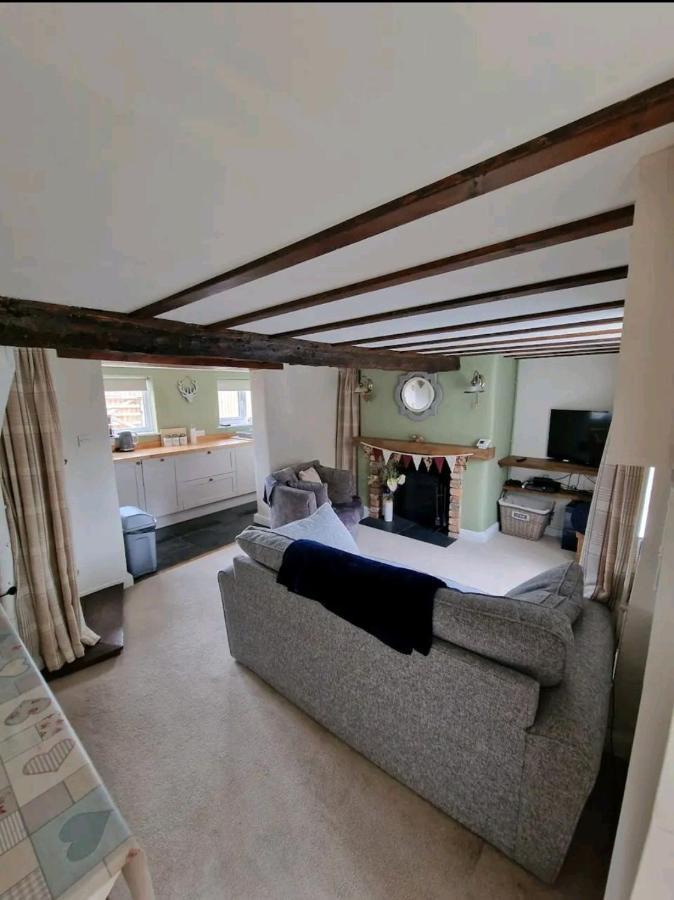 Daisy Cottage وارمينستر المظهر الخارجي الصورة